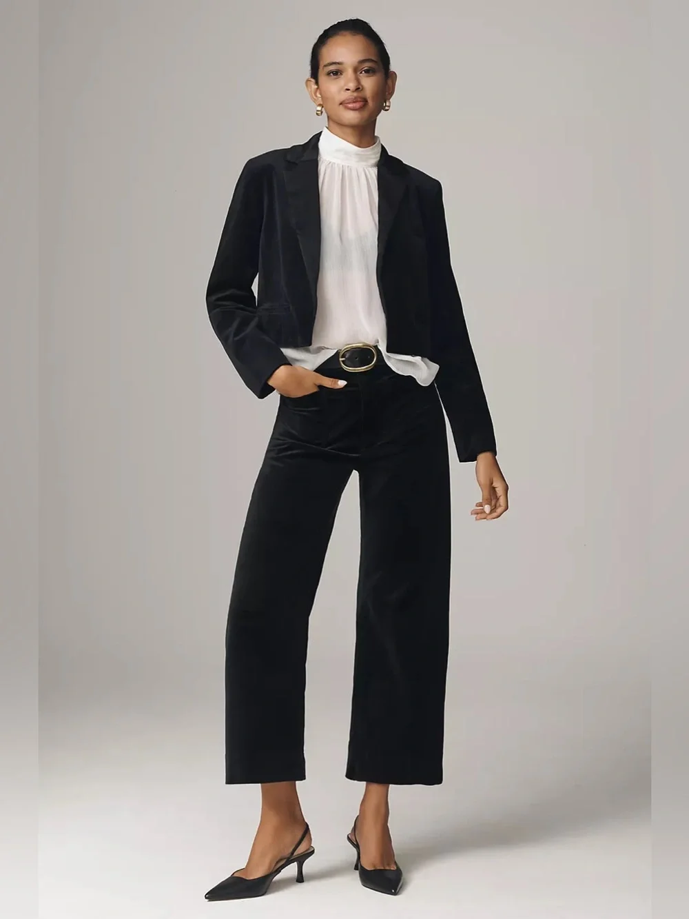 Maeve Anthropologie The Colette Velvet Cropped Wide Leg Pants Black Size 31